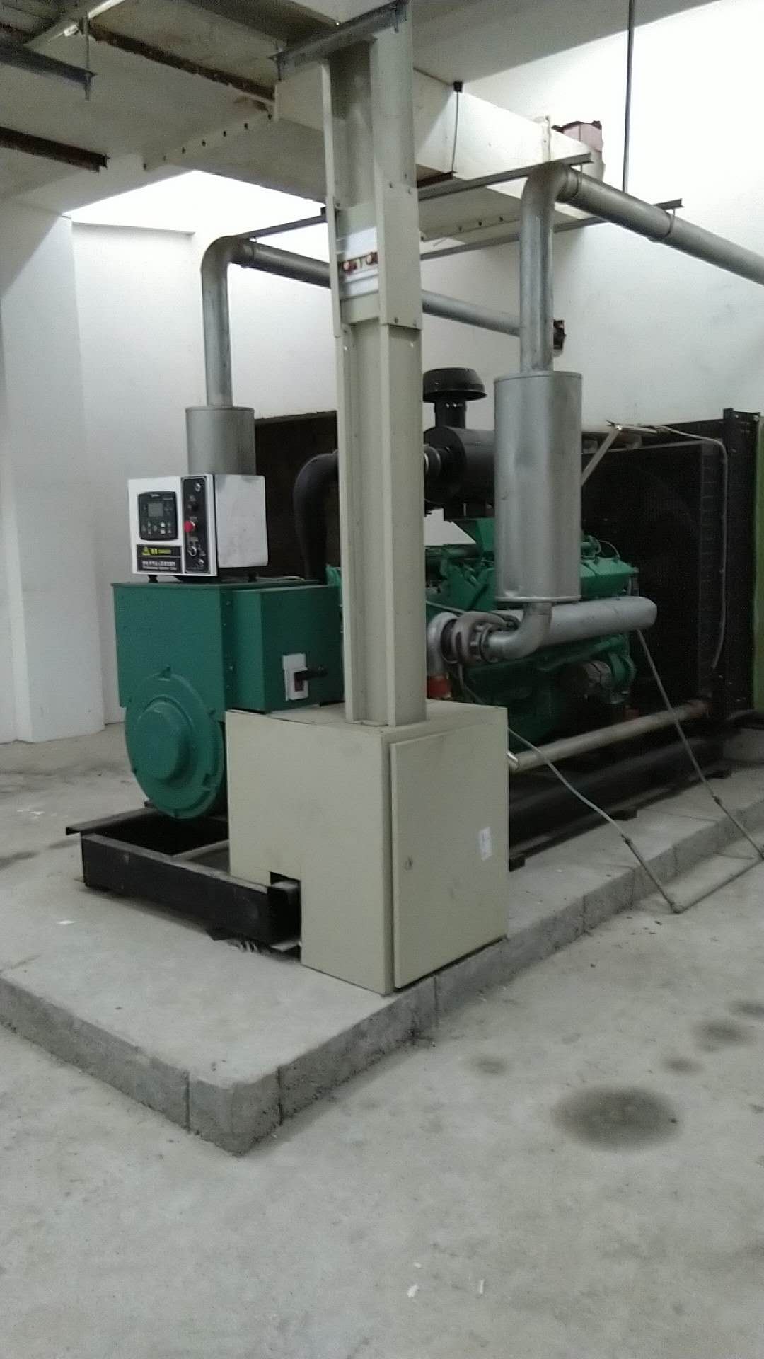 成都柴油發(fā)電機