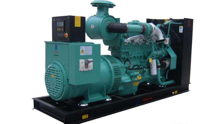  柴油發(fā)電機進水應該如何正確的清理